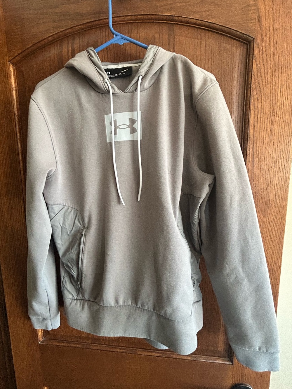 Under Armour unisex Light Gray Crewneck Hoodie with Logo